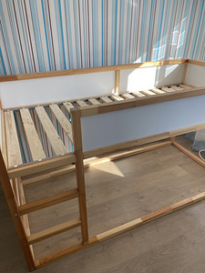 Ikea kaheinimesevoodi (5 foto / 8)