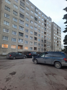Üürile anda 1-toaline korter. Üldpind 41m2 (9 foto / 12)