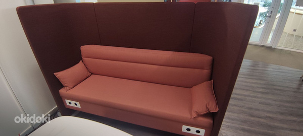 Комплект диванов EFG со столом, (как новые) (фото #4)
