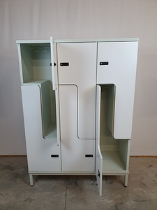 Kapp, riidekapp, garderoobikapp, metallkapp, Z-uksega (2 foto / 8)