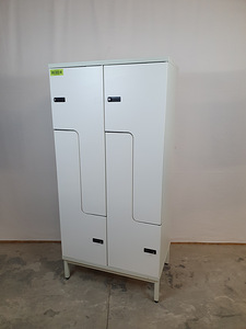 Kapp, riidekapp, garderoobikapp, metallkapp, Z-uksega (1 foto / 8)