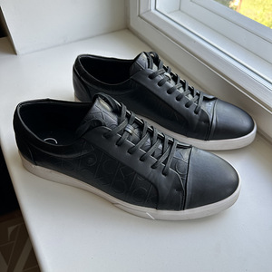 Calvin Klein meeste jalatsid (45) (2 foto / 4)