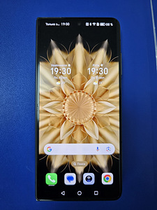 Honor Magic V2 (2 foto / 5)