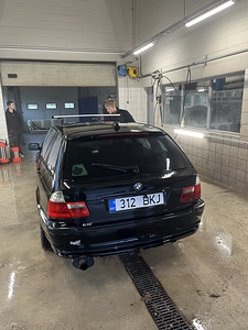 BMW 330D 135kw (5 foto / 8)