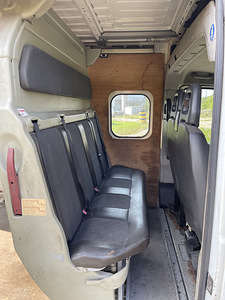 PEUGEOT BOXER 74kW (6 foto / 8)