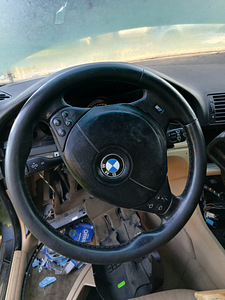 BMW E39 520d 2002 touring (9 foto / 10)