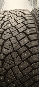 215/55/18 Continental Naastrehvid (nagu uued)
