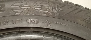 215/55/18 Continental зимние шины (5 фото из 6)