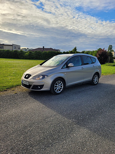 SEAT Altea XL (3 foto / 14)