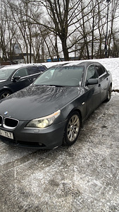 Продам BMW (3 фото из 11)