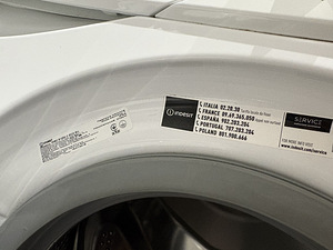 Pesumasin Indesit IWSC 61253 C ECO (6 foto / 7)