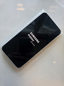 Samsung Galaxy A35 8/256Gb White (2 foto / 4)