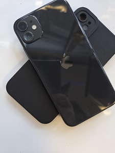 iPhone 11 64Gb Grey (1 foto / 4)