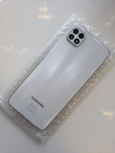 Samsung Galaxy A22 5G 64Gb White (1 foto / 2)
