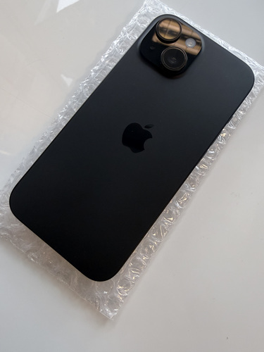 iPhone 15 128GB