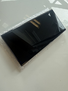 SAMSUNG S23 Ultra 256GB (2 foto / 4)