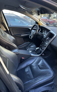 Volvo XC60, 2013. aasta. (5 foto / 12)