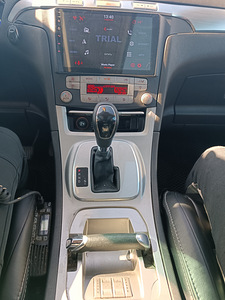 Müüa Ford Galaxy. (4 фото из 6)