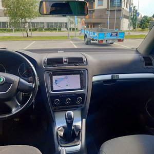 SKODA (6 foto / 6)