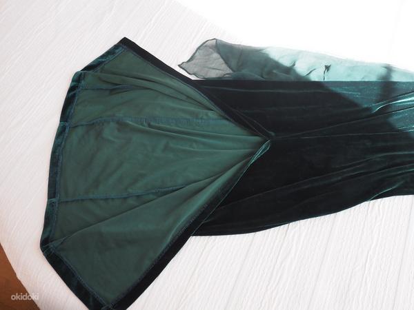 Платье из бархатной ткани, темно-зелёное, размер 38. НОВОЕ. (фото #4)