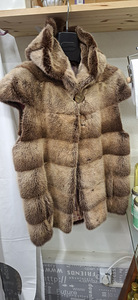 Müüa naaritsa vest s . (2 foto / 3)