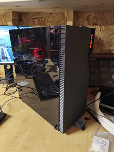 Mänguarvuti i7/16GB/RTX 2080/512GB SSD + 2TB HDD (3 foto / 4)