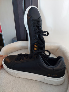 Кеды Pull&Bear (1 фото из 2)