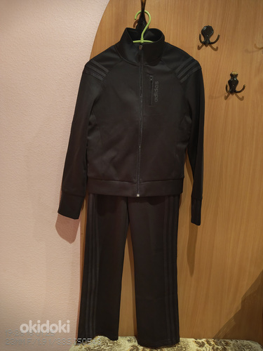 Женский спортивный костюм Adidas S