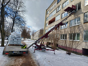 Подъем и спуск строй материала, мусора, мебели (1 фото из 4)