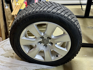 Audi originaal 18 veljed naelrehvidega (1 foto / 4)