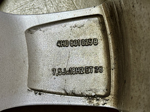 Audi originaal 18 veljed naelrehvidega (3 foto / 4)