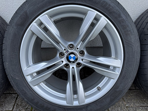 Диски BMW Style 467M R19 с летними шинами (4 фото из 10)