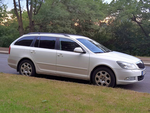 Škoda Octavia 1.9TDI TÜ 12/22 (1 foto / 9)