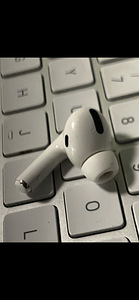 Airpods Pro наушник (3 фото из 3)