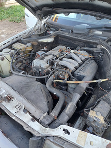 Mercedes w124 (2 foto / 6)