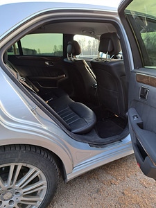 MÜÜA Mercedes-Benz E350 CDI 2011.a (7 foto / 11)