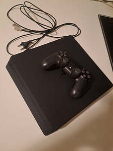 Sony PlayStation 4 heas seisukorras (1 foto / 2)