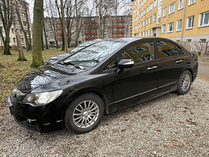 Honda Civic 2011 Hybrid + LPG (5 foto / 5)