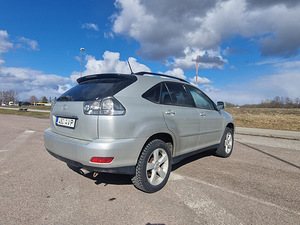 Lexus RX 300 3.0 1MZ-FE 150kW Legend (7 foto / 15)