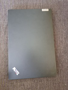 Mûüa Lenovo Thinkpad Generation 2 15,6" (2 foto / 3)