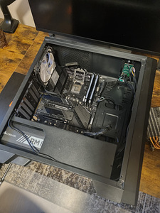 Emaplaat ASUS ROG STRIX Z590-F GAMING WIFI LGA 1200 (3 foto / 5)