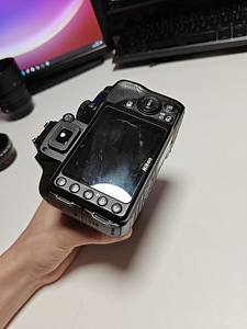 Nikon D3300 komplekt (2 objektiivi + lisad) (3 foto / 5)