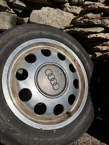 Литые диски Audi 5x100 15" (4 фото из 6)