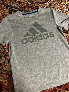 Спортивная одежда (10 фото из 10)