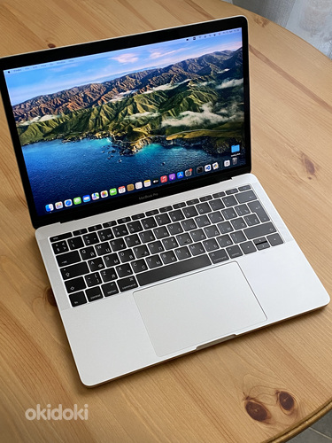 MacBook Pro 13-inch Touch Bar, 2016, 2.9GHz i5, 8GB RAM, 256 (фото #2)