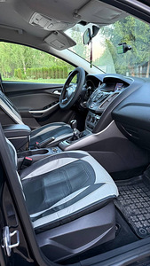 Продам Ford Focus (4 фото из 7)