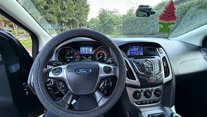 Продам Ford Focus (6 фото из 7)