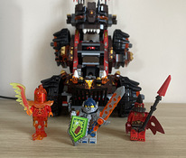 LEGO NEXO KNIGHTS General Magmar's Siege Machine of Doom