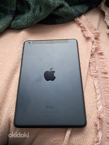 iPad (фото #1)
