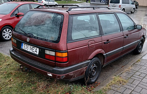 Volkswagen Passat B3 (5 foto / 13)